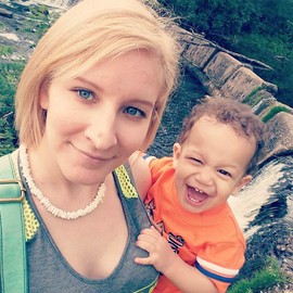 Spiritlele Hawaiian Puka Chip Shells Necklace Set Handmade Pearl Choker Beach for Women (puka Pearl Choker)