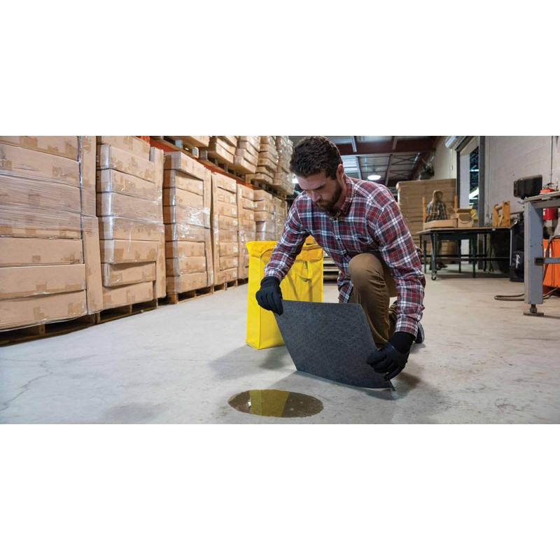 Oil Eater Drip & Spill Universal Pads - Absorbs Liquids