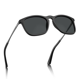 CARFIA Vintage Polarized Sunglasses for Men Lightweight Durable Design with UV Protection CA5200