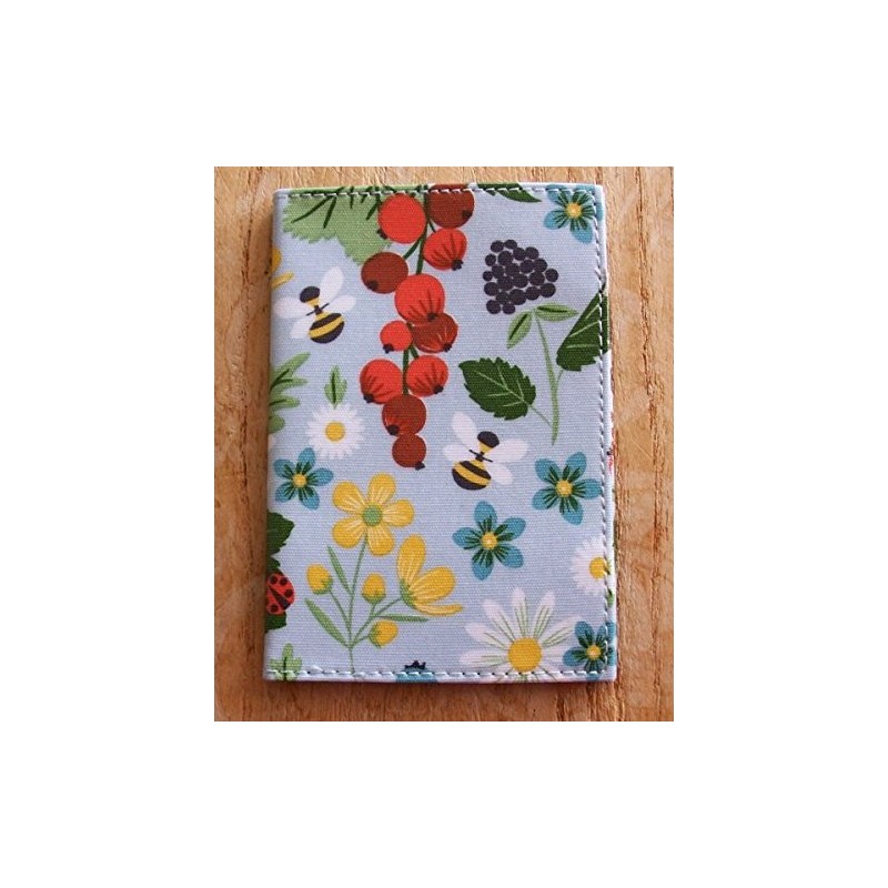Gisela Graham Kitchen Garden PVC Passport Holder