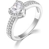 Anillo de Compromiso de Circonita Cúbica con Corte de Corazón