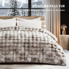 EVERGRACE Ultra Soft Luxury Fluffy Ridgeline Faux Rabbit Fur Throw Blanket, Thick Warm Bubble Throw for Bed, Cozy Plush Reversible Blankets for Couch, Chair, Sofa, Light Grey, 80x90 Inches, 870 GSM