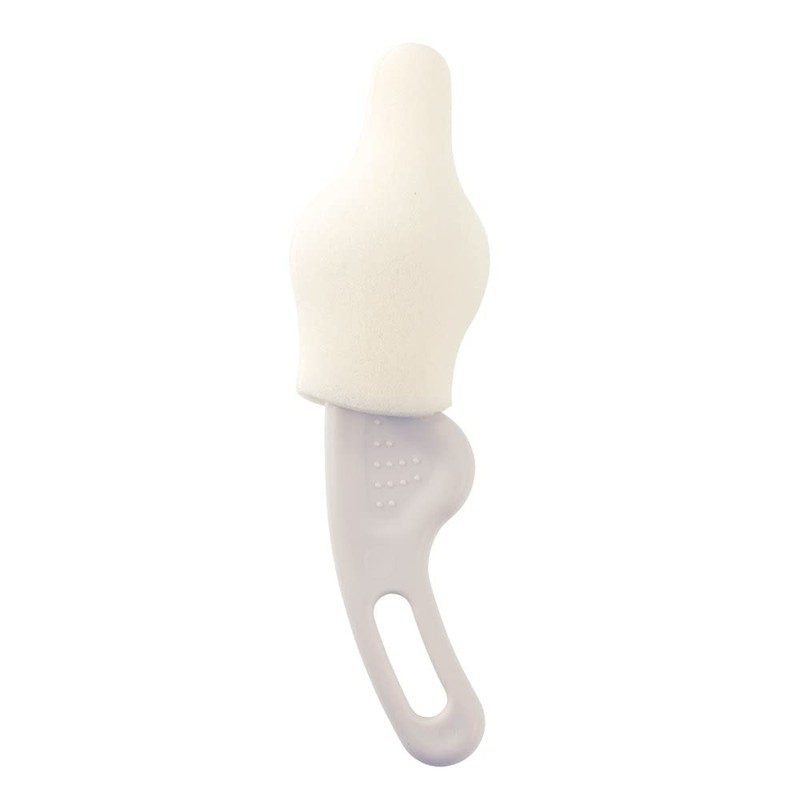 Pigeon Breastfeeding Nipple Brush, White, Pack of 2