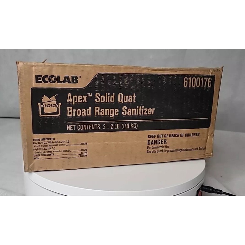 Ecolab 1 CASE APEX SOLID QUAT BROAD RANGE SANITIZER 6100176
