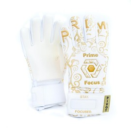 Prime Focus Goalkeeping Pivot Gold Gloves - Superior Grip & Lightweight Construction - Specification: Size 7