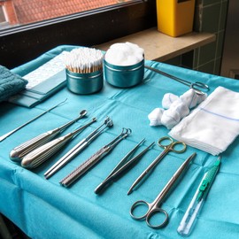 Yungyan 2 Pcs Stainless Steel Ointment Jars with Strap Handle Cover 7.5 oz Capacity Gauze Holder Stainless Steel Canisters with Lids for Medical Liquid Cotton Ball Dressing Hospital Home, 2 x 3 Inch