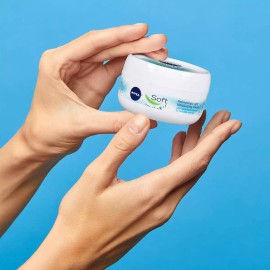 Nivea Soft Hidratante Crme- Pack De 3, Todo-en-uno Crema Pa