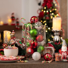 Victor's Workshop Pack of 16 Christmas Baubles for Christmas Decoration, 6 cm Christmas Tree Baubles with Gift Package, Christmas Tree Decorations with Hanger, Red Green White Theme