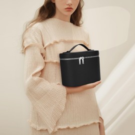 YFGBCX Makeup Bag Vanity Case with Removable Divider Travel Toiletry Bag Portable Cosmetic Bag Makeup Organizer Case, Black