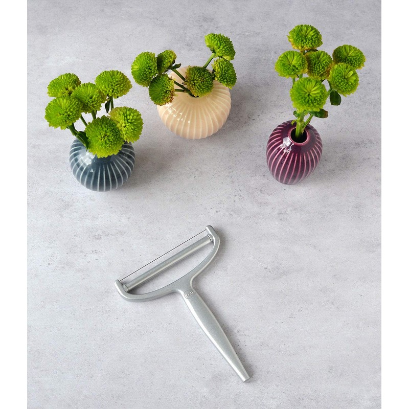 Osti Käsehobel aus Aluminium mit Rolle und Dauerdraht