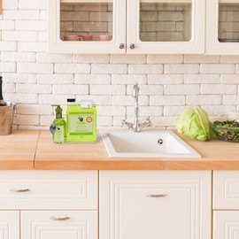 Cucina Fruits & Passion Lime Zest and Cypress Hand Soap Set, 6.7 fl oz Glass Bottle and 33.8 fl oz Refill, Made in Canada