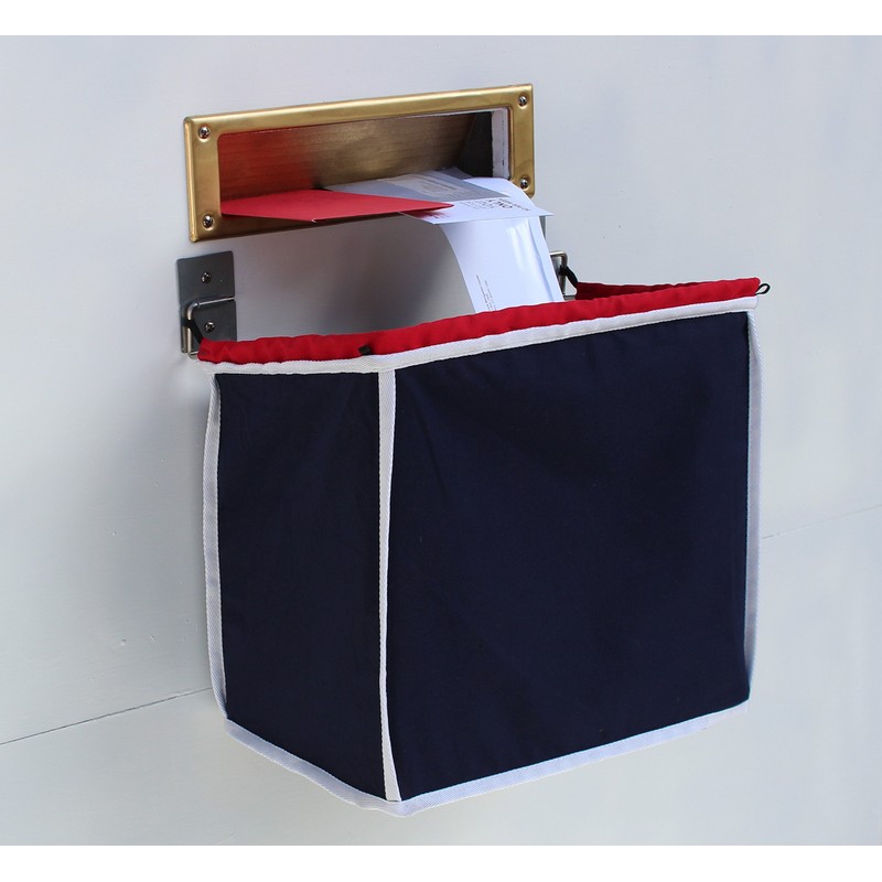 Garage Door Mailbag for Non-Wood Garage Doors