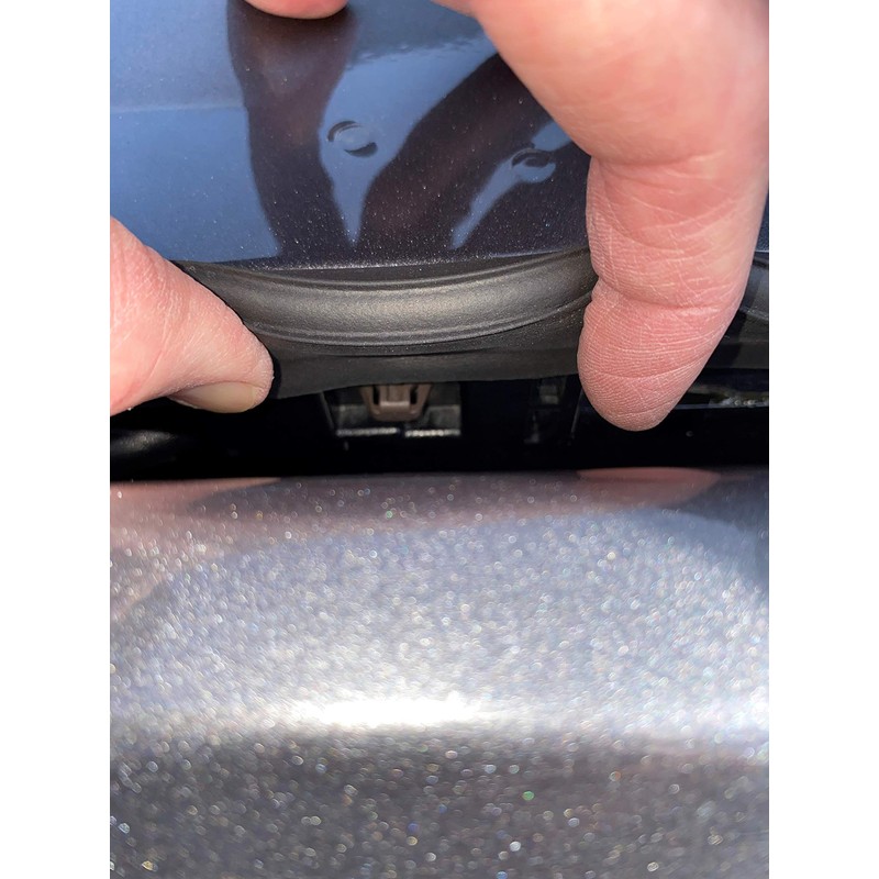 ESI Ultimate Tailgate Seal with Taper Seal Compatible with Nissan