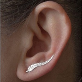 Aneneiceera Boho Leaf Ear Crawler Earrings Silver Ear Climbers Leaves Ear Cuffs Hoop Climber Studs Earrings Ear Accessories Vintage Earrings Wedding Jewelry for Women and Girls