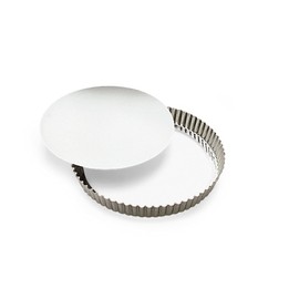 Paderno World Cuisine 4 Inch Fluted Tin Tart Mold with Removable Bottom