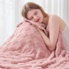 Wajade Fleece Throw Blanket, Fluffy Faux Fur Blanket for Bed