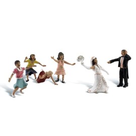 Woodland Scenics Wedding Bouquet Toss HO Scale