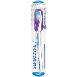 Sensodyne expert toothbrush Soft with 20 x slimmer bristle tips & tongue cleaner | Pack of 1