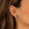 arete de tuerca de plata de ley 925 con diseño