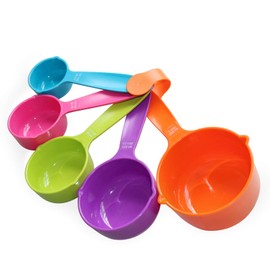 Rypet Pet Food Scoop Set of 5 - Measuring Cups and Spoons Set Plastic for Dog, Cat and Bird Food (Random Color)