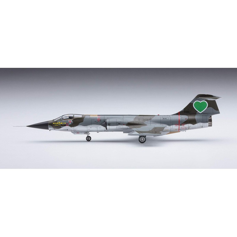 Hasegawa Creator Works Series 64768 Area 88 F-104 Starfighter G