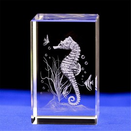 Crystal Glass Seahorse Statue Model,3D Laser Etched Crystal Seahorse Figurine Art,Animal Crystal Glass Cube Engraving Seahorse Ornaments Gifts (50 * 50 * 80mm)