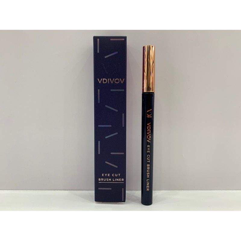 Non-smudge brush eyeliner 0.6g / 번지지않는 브러쉬 아이라이너 0.6g