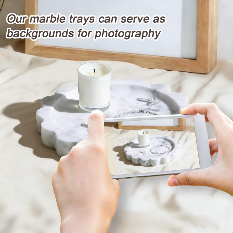 5.5 Inch Round Marble Tray with Scalloped Edge
