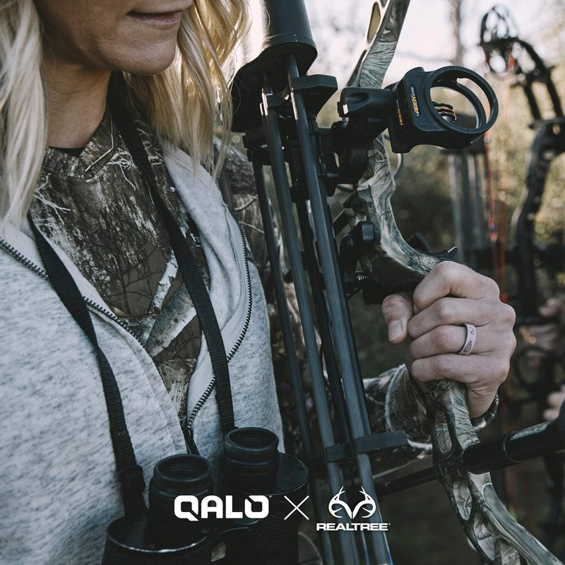 QALO Women's Rubber Silicone Ring, Strata Realtree Clinch Knot, Comfort