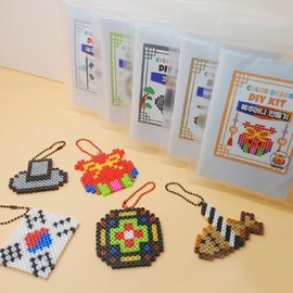 DIY Color Bead Making Set Traditional Pattern Keyring Craft Kit Experiential Learning I agree to third party provision for gift delivery to foreigners / DIY 컬러비즈 만들기 세트 전통문양 키링 공예 키트 체험 학습 외국인 선물 배송을 위한 제3자 제공에 동의합니다