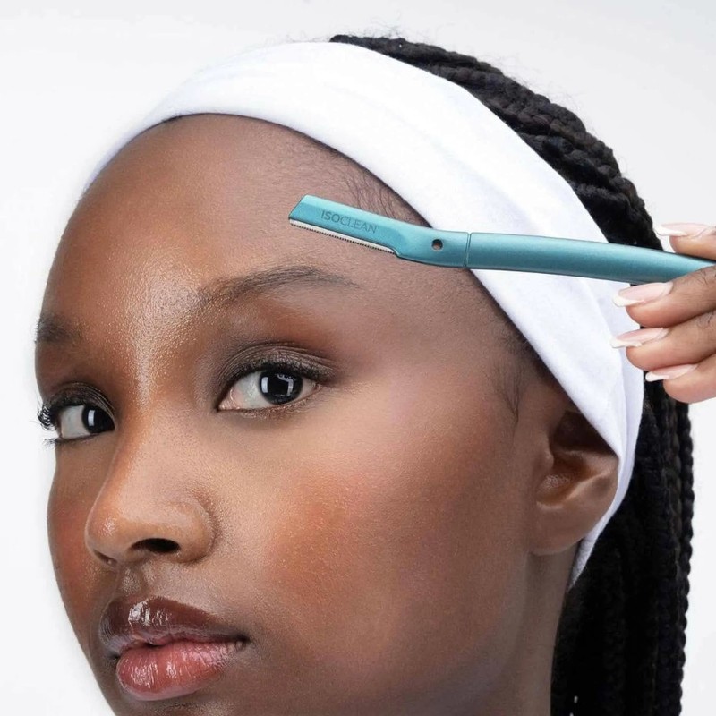 Isoclean Dermablade With 10 Replacement Blades Rose Gold