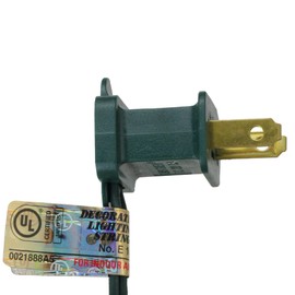 Northlight Set of 25 Transparent Red C7 Christmas Lights 12" Spacing - Green Wire