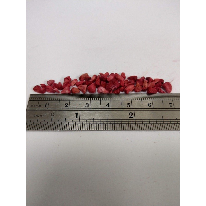 Confectious – Premium Freeze-Dried Raspberry Pieces, Grade AA, 50g, 100%