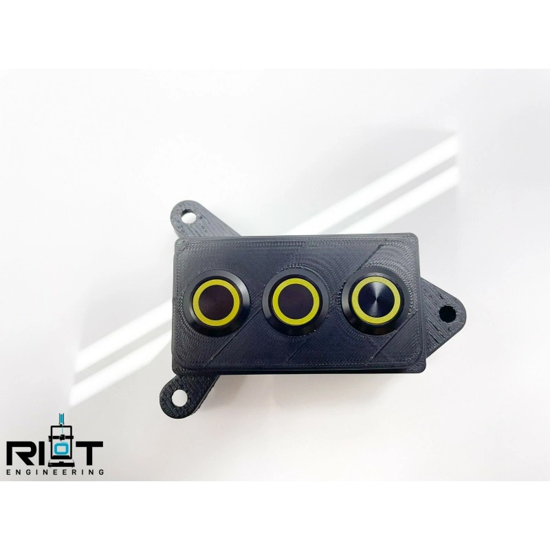 Riot Engineering 370Z Button Panel - 19mm 3 Buttons -
