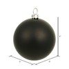 Vickerman Adornos de Bola Mate UV Perforados, 6 Pulgadas, Negro,