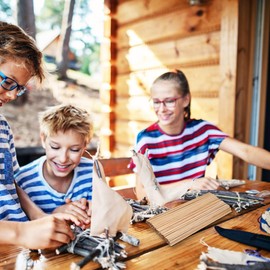 OATIPHO 100pcs Wick Round Wooden Rods, Wooden Square Dowel Rods, Length 30cm Diameter 3mm Craft Sticks for Craft Unfinished Hardwood Wood Craft Sticks Wood Mold Balsa Wood Stick Wood Trim DIY Handmade