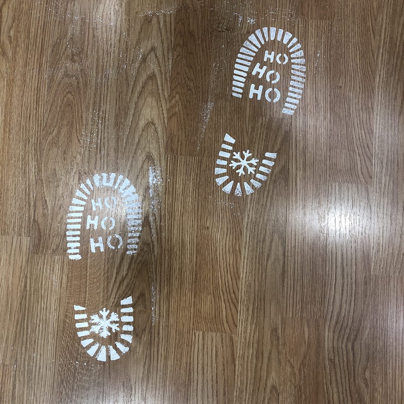 Antracita Christmas footprints Santa and reindeer templates
