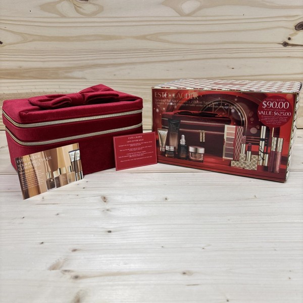 Estée Lauder ESTEE LAUDER MAKEUP HOLIDAY GIFT SET 11 NEW