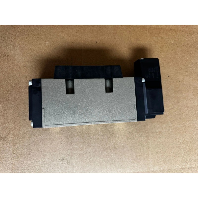 SMC SINGLE ACTING SOLENOID VALVE #VFR5100-3FZ