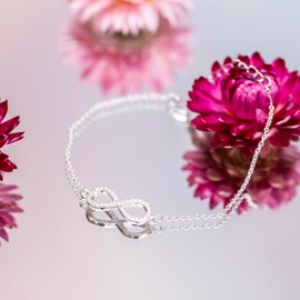 Tuscany Silver Women's Sterling Silver Rhodium Plated Cubic Zirconia Infinity Bracelet of 19cm/7.5"