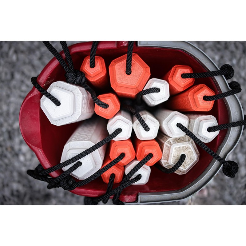 Momarsh Floating Dog Training Bumper, Flash PRO-Pack, Black/White, Medium, 3-Pack