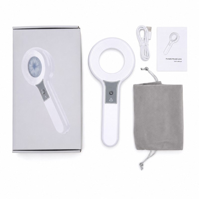 Skin Analysis Magnifier for Beauty Care – Rechargeable 3X Wood