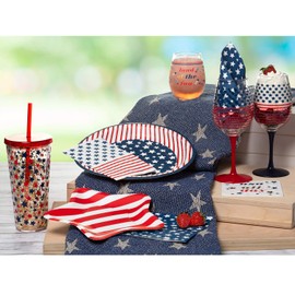 X&O Paper Goods TW7-21994 Disposable Dessert and Lunch Napkins for Parties, 20pc, 5" x 5", Blue and White American Stars