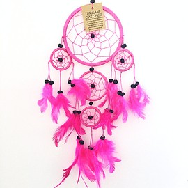 Pink Colour Dream Catcher Beautiful Home Decor & Kids Room Wall Hanging Party Bag Filler Item Catch All Those Bad Dreams No More Sleepless Nights