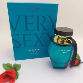 VICTORIA'S SECRET ~ VERY SEXY SEA EAU DE PARFUM SPRAY ~ 3.4 OZ