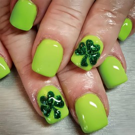 BFY Green Shamrock Press on Nails Medium Square St. Patrick's Day Fake Nails for Women, Green Glitter Clover Leaf Acrylic Nails Kit, Glossy Gel False Nails Irish Day Nail Decorations 24 Pcs