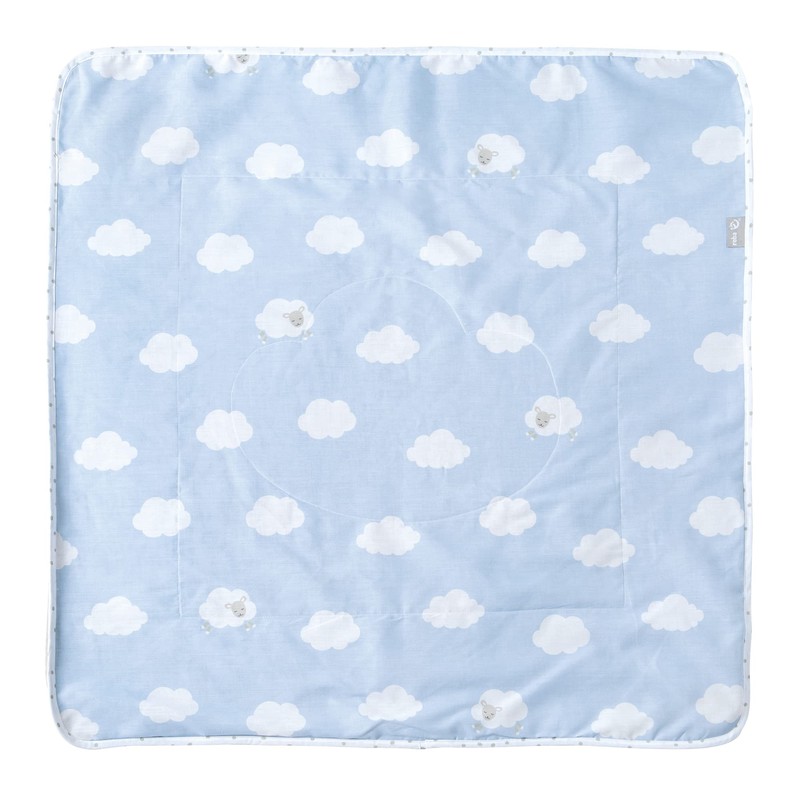 Roba baby blanket for cuddling, crawling and playing.