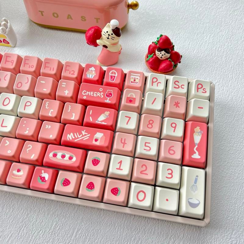 Sweet Strawberry Keycap Set, MDA Profile, PBT, Cherry MX Stem,