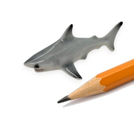 WitnyStore Tiny 1⅝" Long White Shark Figurine - Miniature Hand Made Painted Ceramic Fish and Marine Mammal Sea Ocean Animals Porcelain Clay Decorative Collectible Figurines Home Décor Gifts