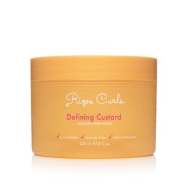 Rizos Curls- DEFINICIÓN: Realza y define los rizos con esta crema + gel. Retiene la humedad, controla el frizz y crea rizos brillantes y elásticos con una fijación media flexible. Ideal para peinados